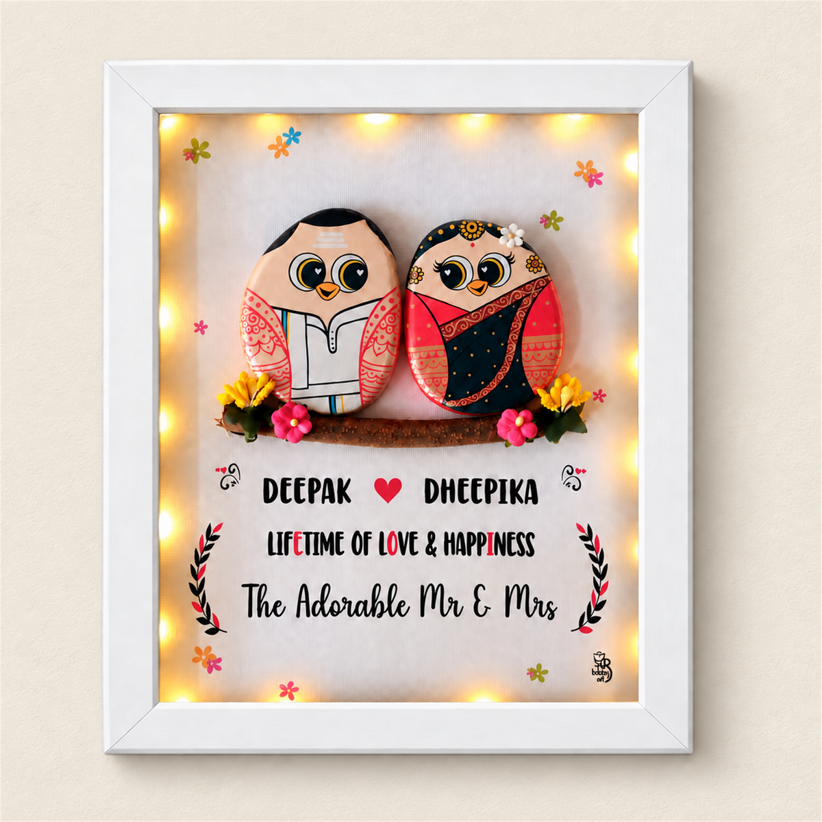 Ultra Cute Couple in Traditional Design - white frame